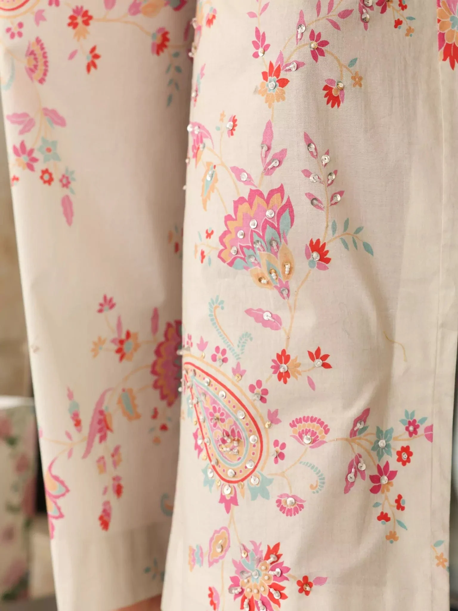 Salomi Embellished Co Ord Set - Image 3