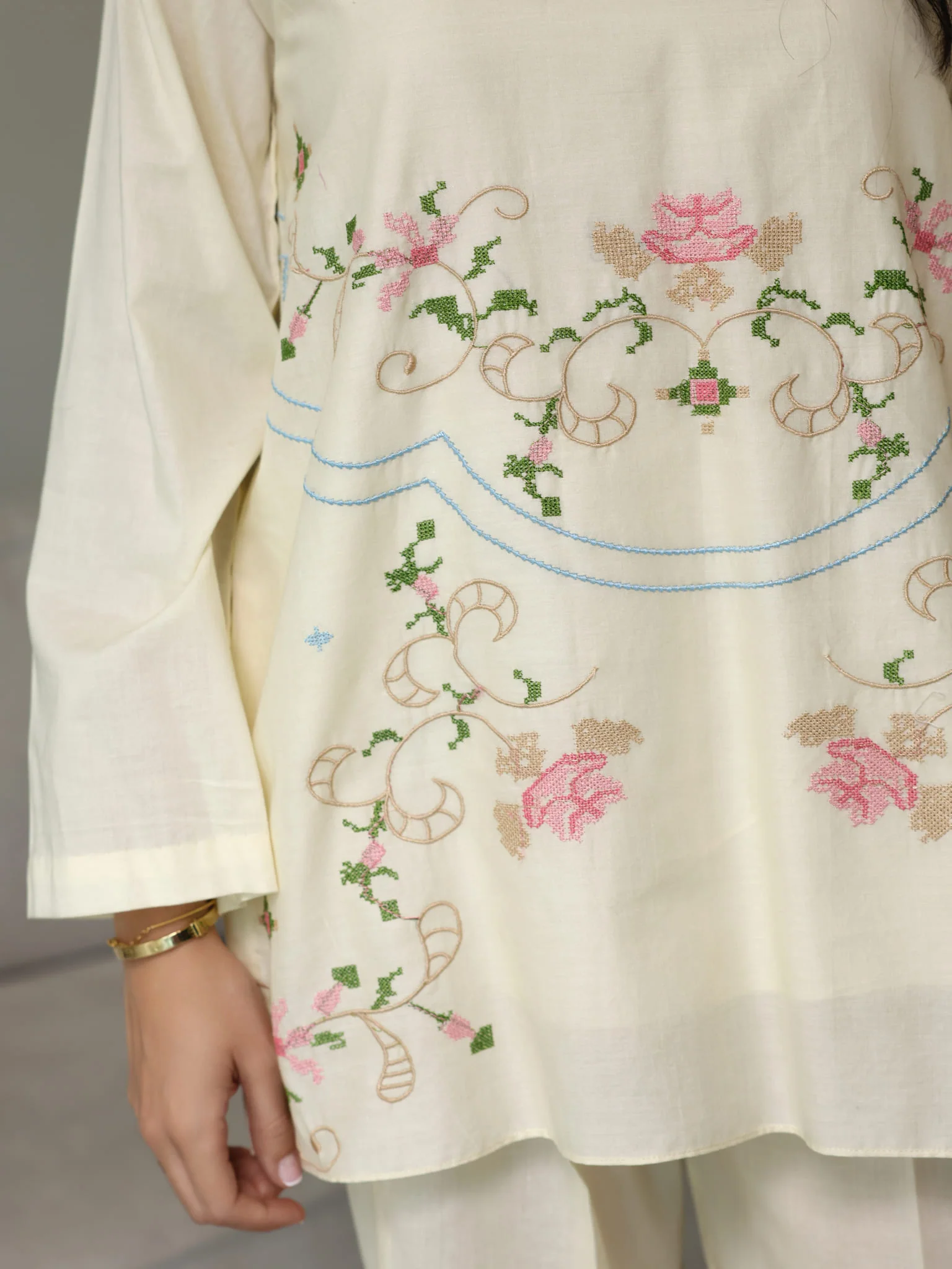 Sarola Cream Embroidered Co Ord Set - Image 5