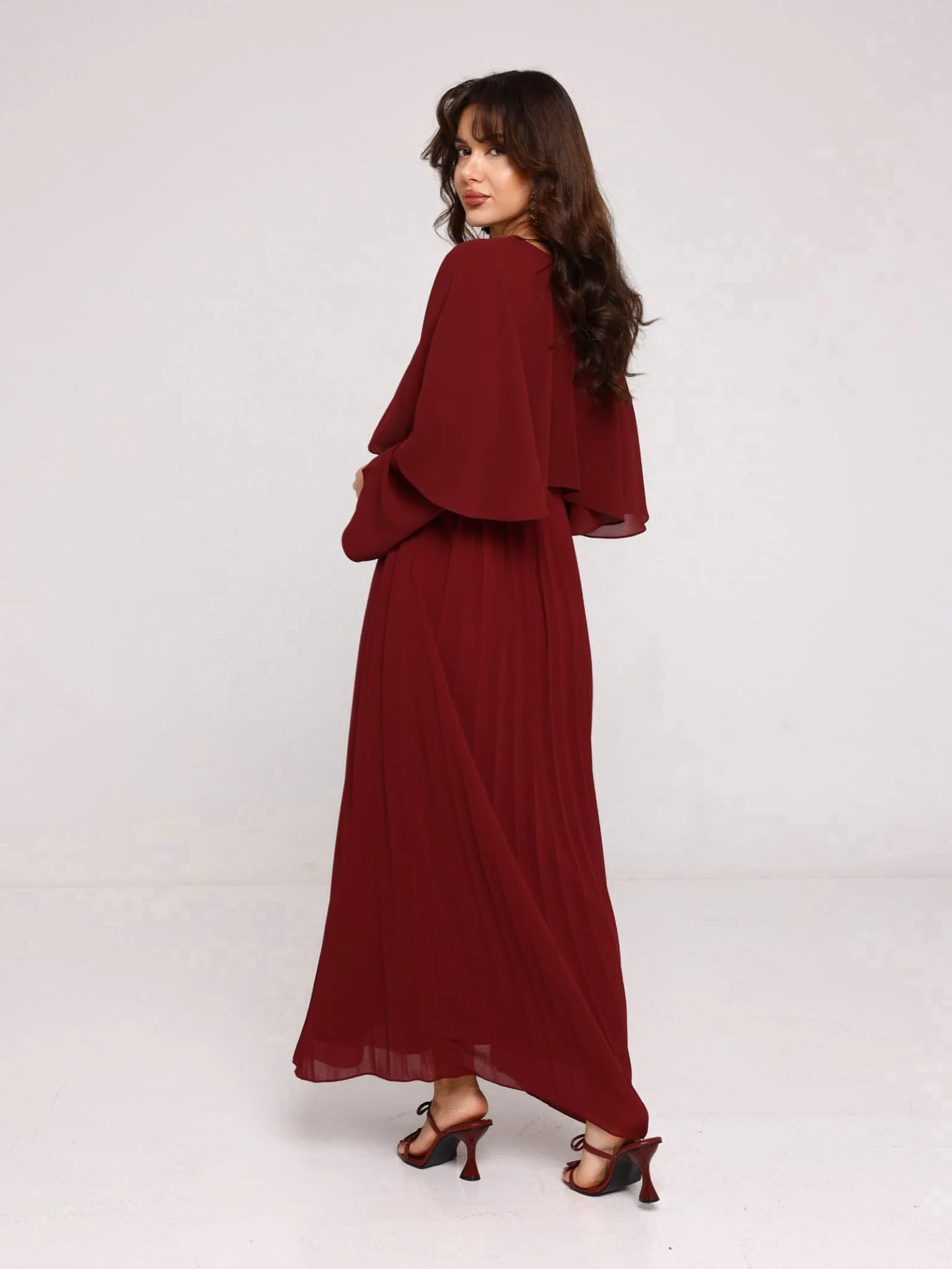Saryn Maroon Pleated Dress With Cape - Image 3