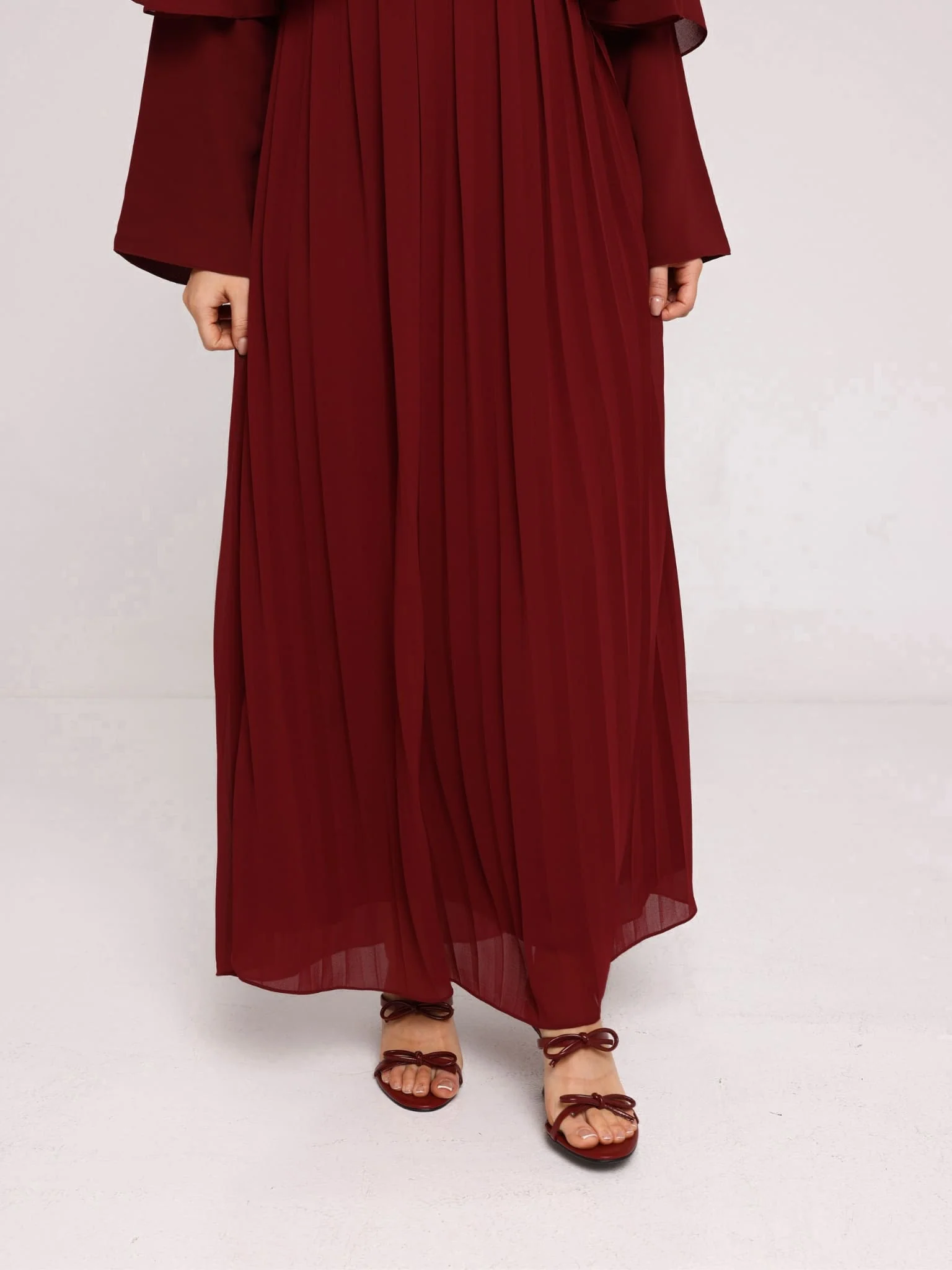 Saryn Maroon Pleated Dress With Cape - Image 4