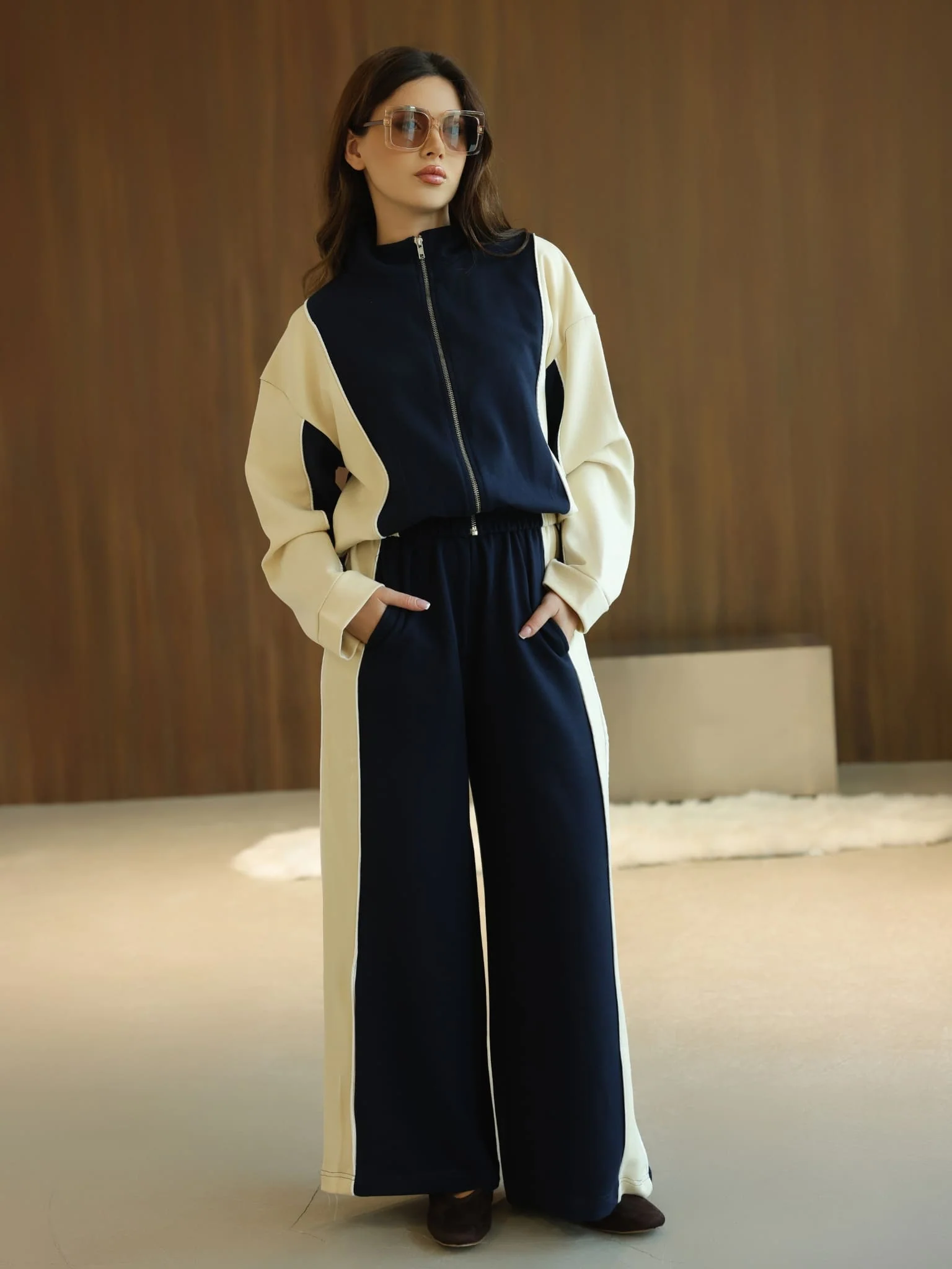 Signora Blue And Cream Softstreme Pull Over Sweat Shirt - Image 6