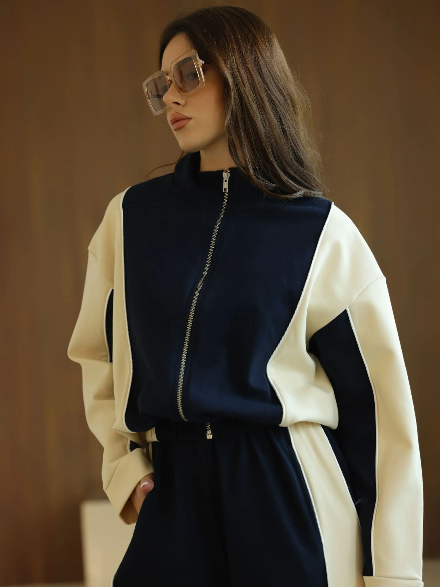 Signora Blue And Cream Softstreme Pull Over Sweat Shirt - Image 7