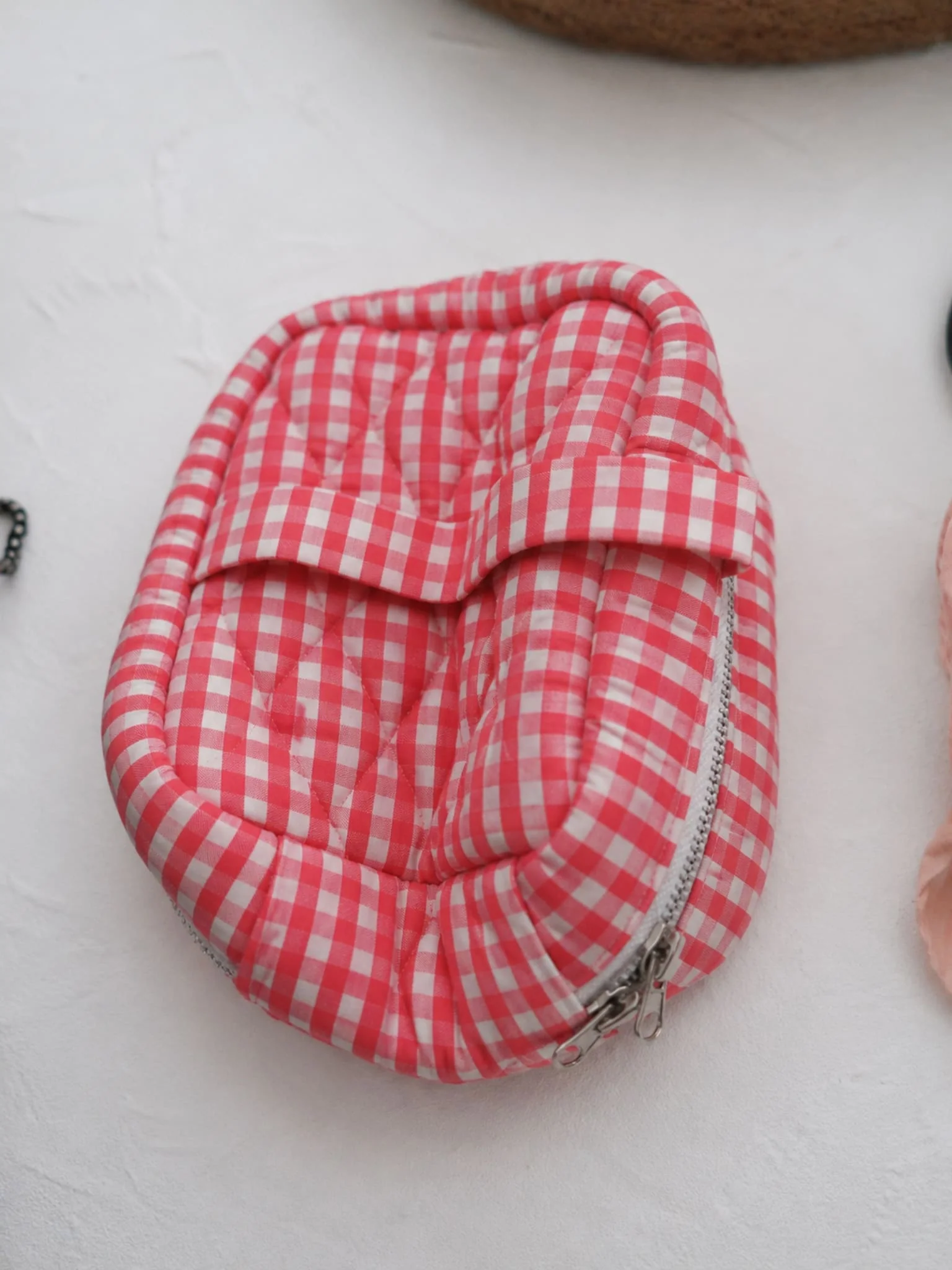 Snuzelle Gingham Lounge Makeup Pouch - Image 2