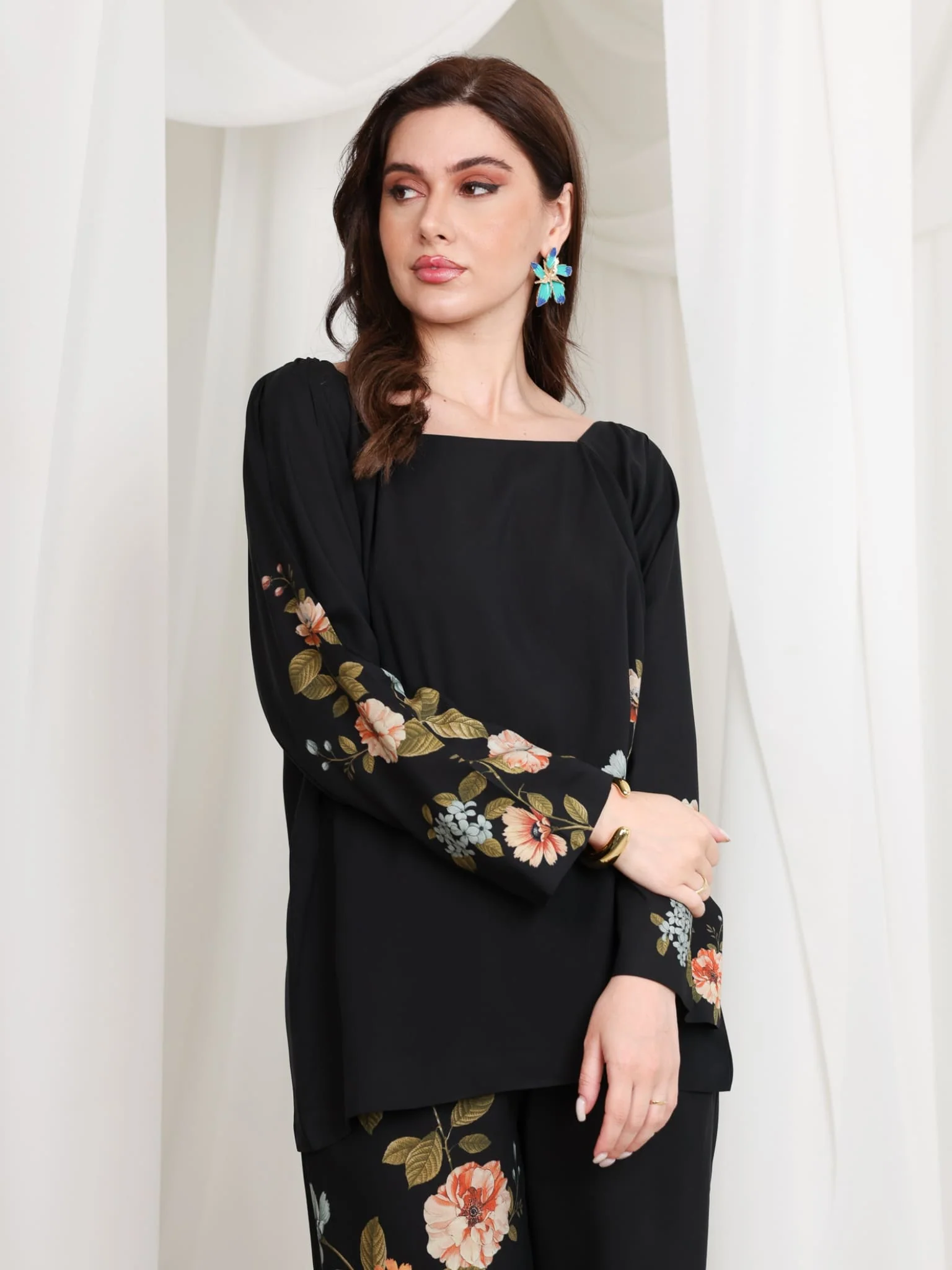 Sophus Floral Bunch Black Shirt - Image 5