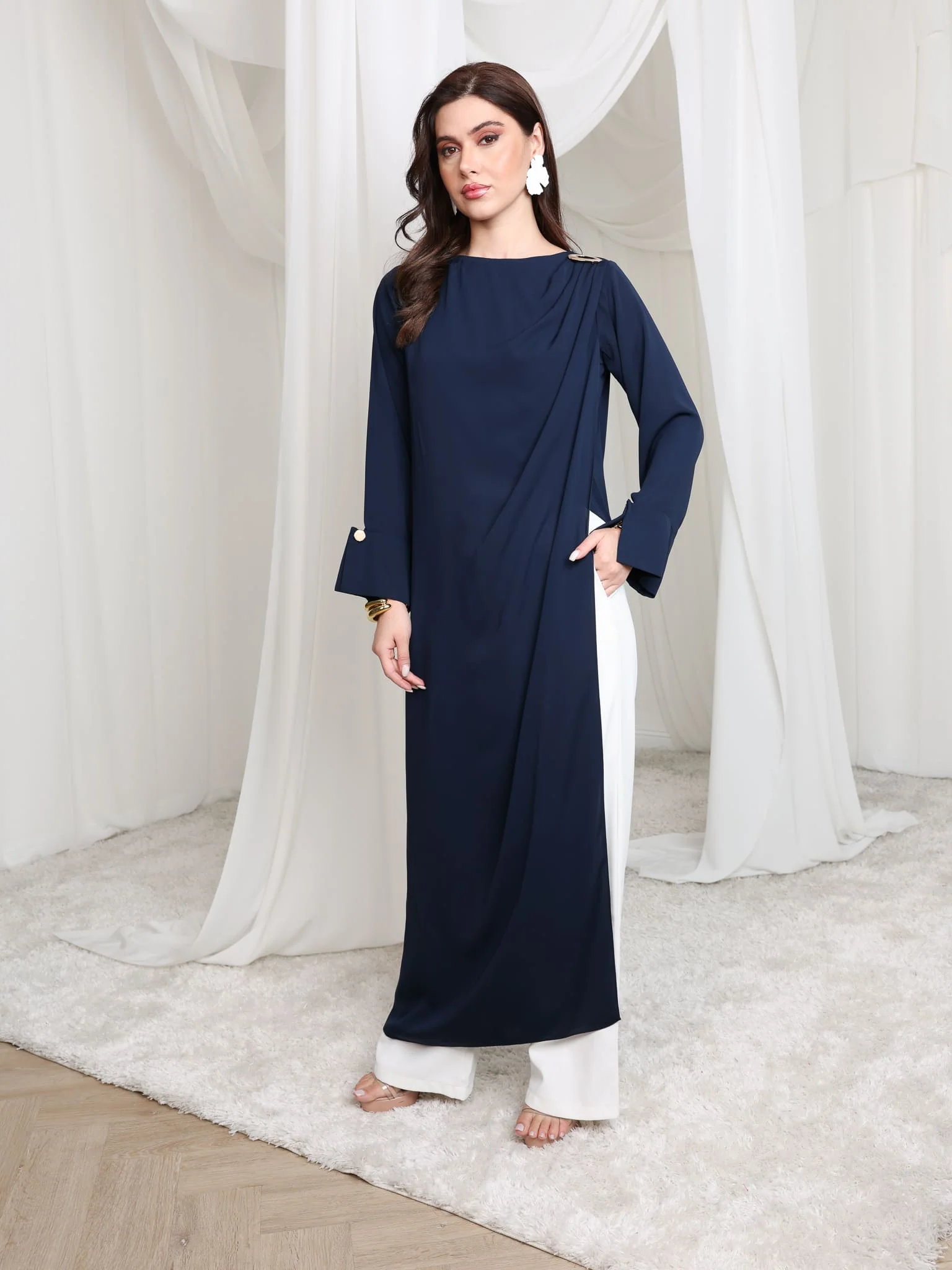 Strath Long Navy Blue Tunic - Image 4