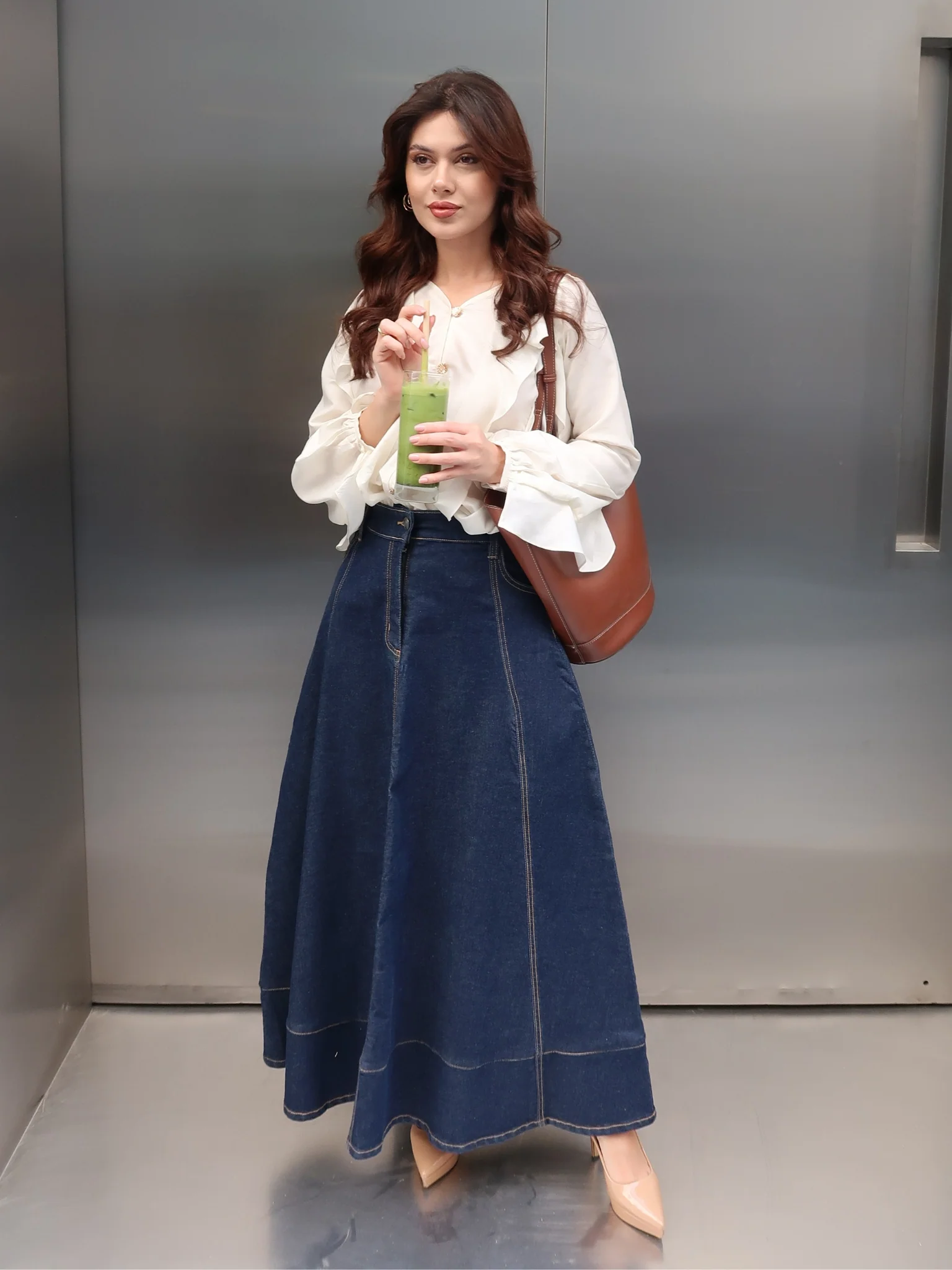 Svanen Off White Frill Shirt With Flower Detailing - Image 7