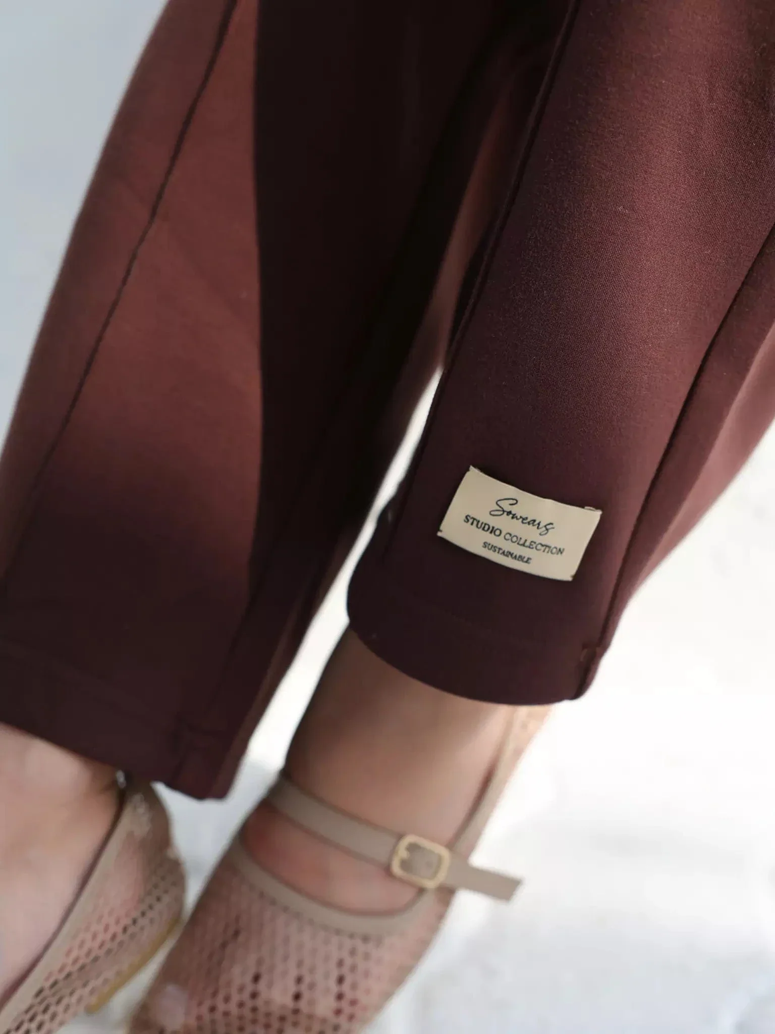 Tasia Move Brown Sweat Pants - Image 4