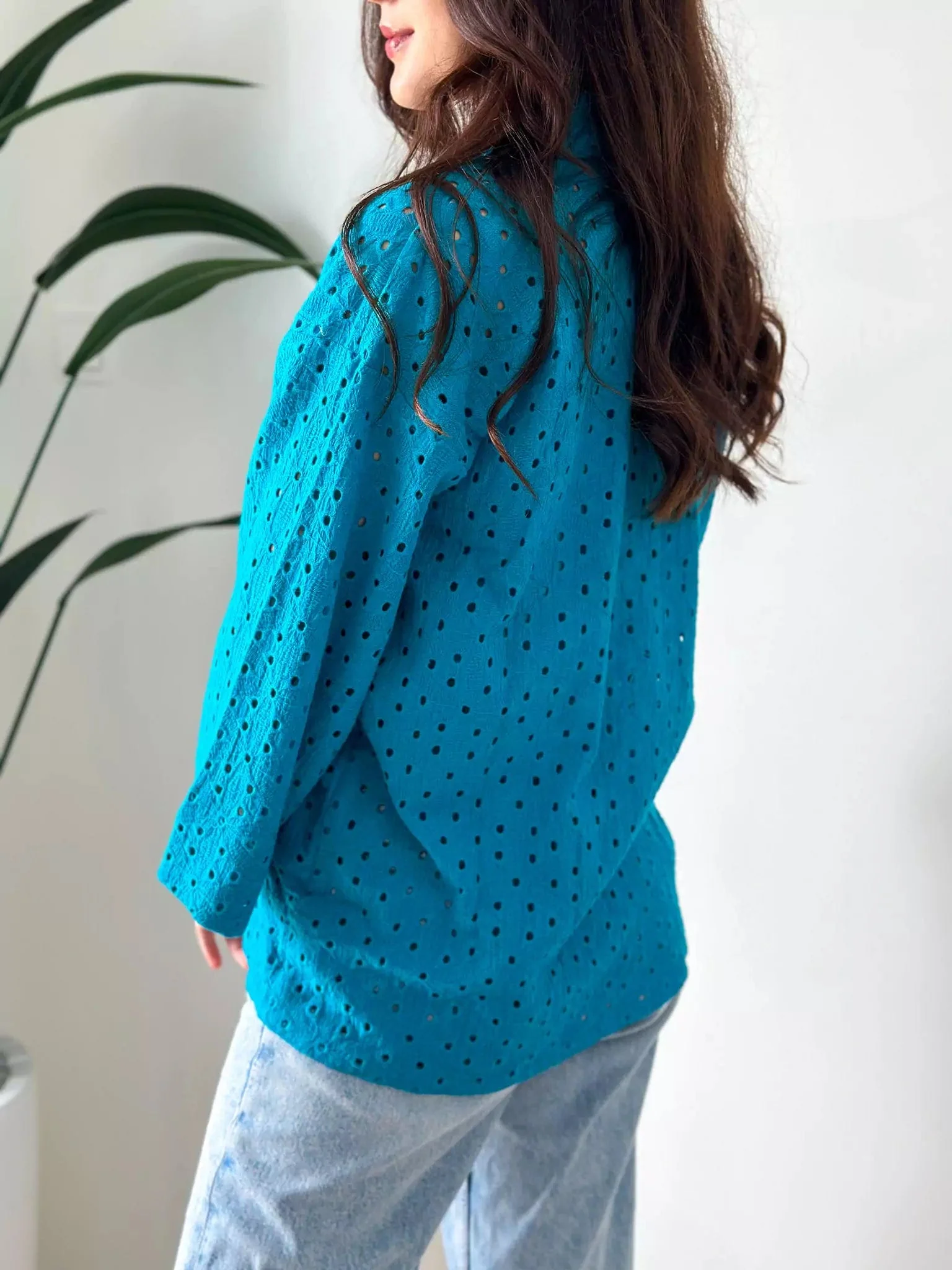 Tealicious Cutwork Shirt With Inner - Image 7