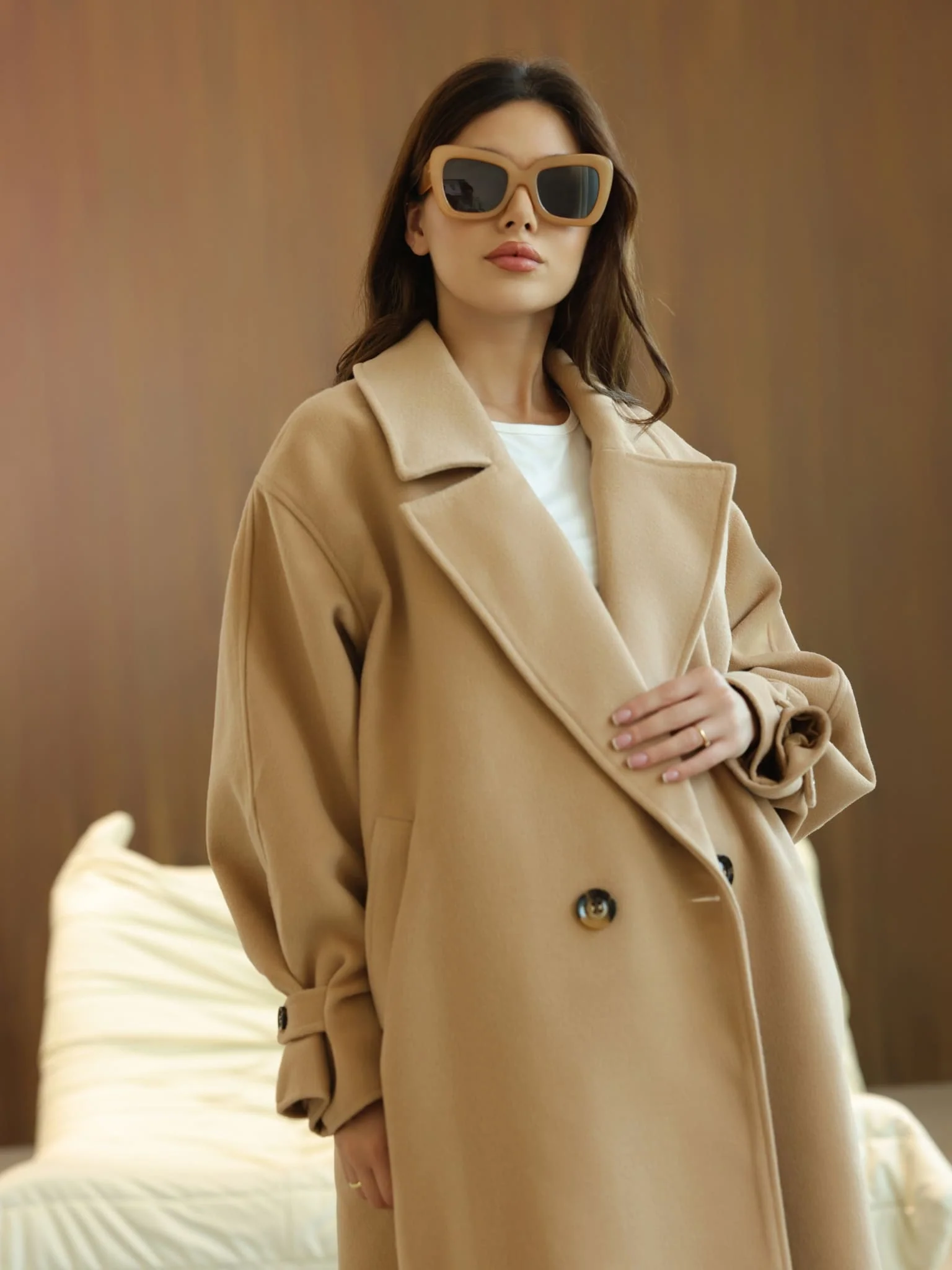 Vela Long Winter Beige Coat - Image 5