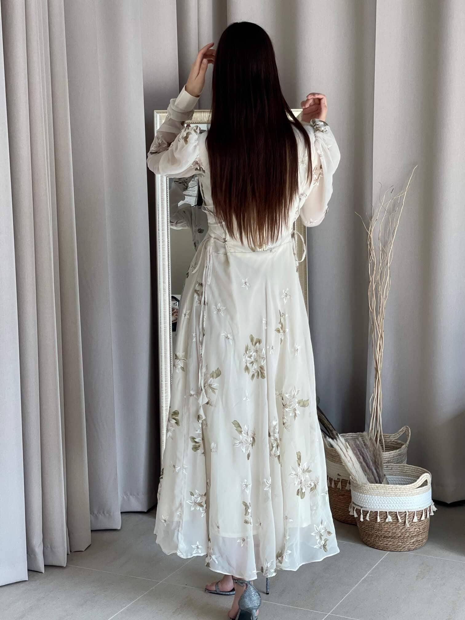 Victoria Dress In Off White Floral - Image 10
