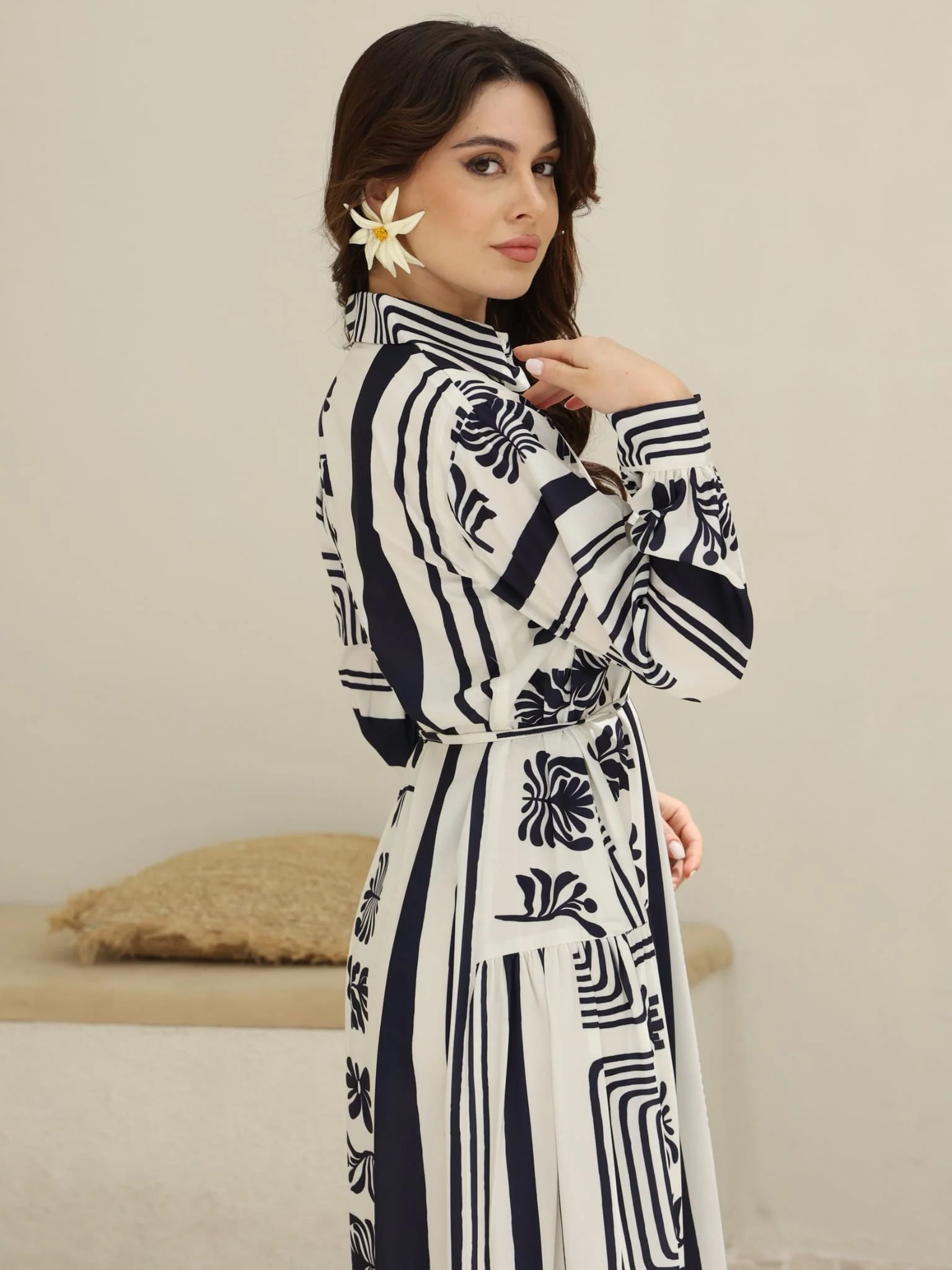 Virello Blue Printed Panel Dress - Image 4
