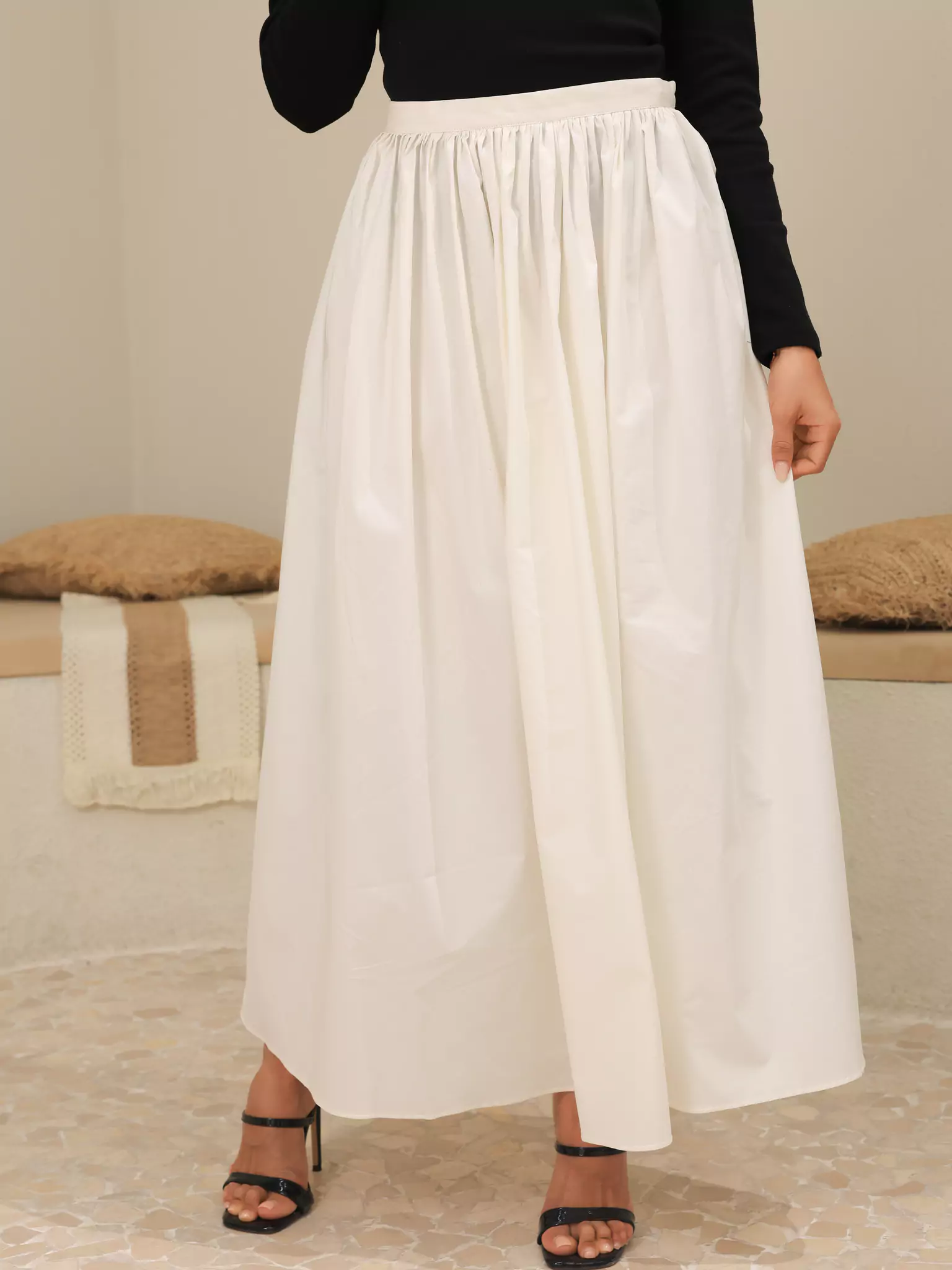 Whirl White Cotton Skirt - Image 3