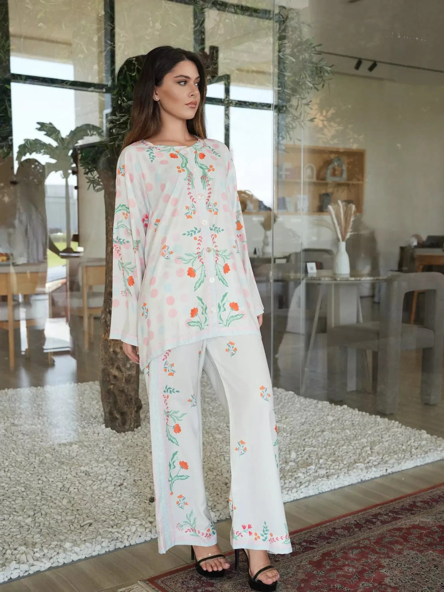 Whit Pastel Co Ord Set - Image 3