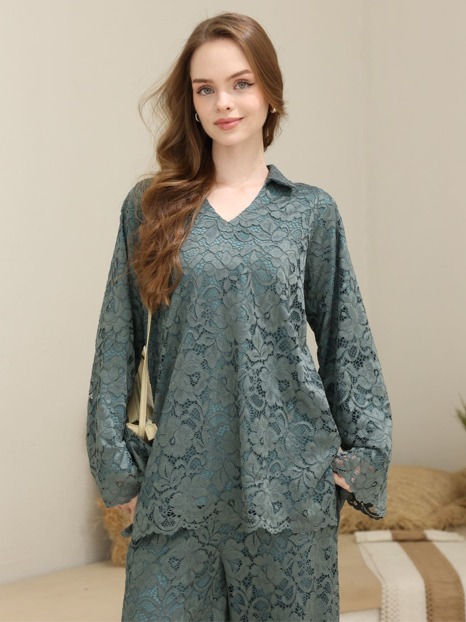 Winika Green Floral Net Pants - Image 3