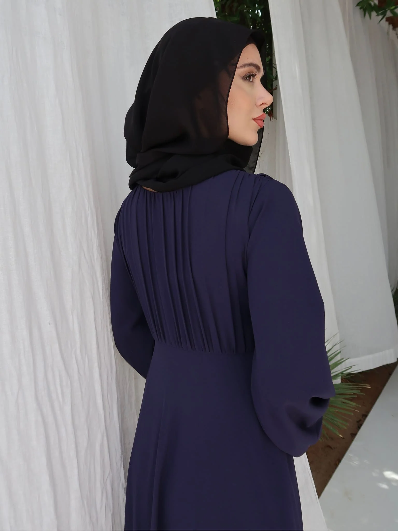 Zuri Blue Pleated Long Dress - Image 5